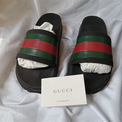 do gucci rubber slides stretch